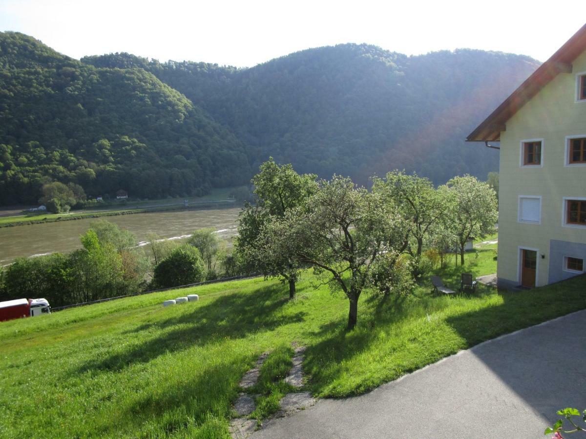 Ferienwohnung Huber Engelhartszell Luaran gambar