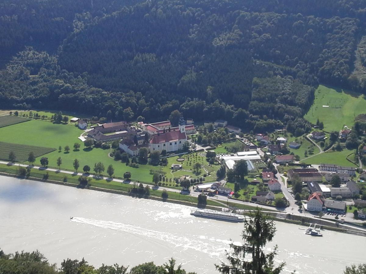 Ferienwohnung Huber Engelhartszell Luaran gambar